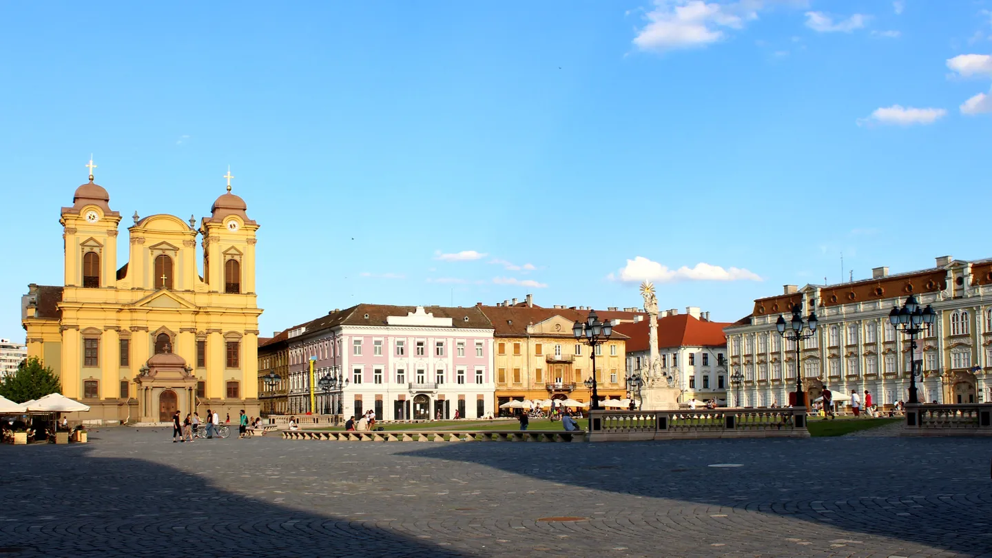 Piața Unirii din Timișoara seara