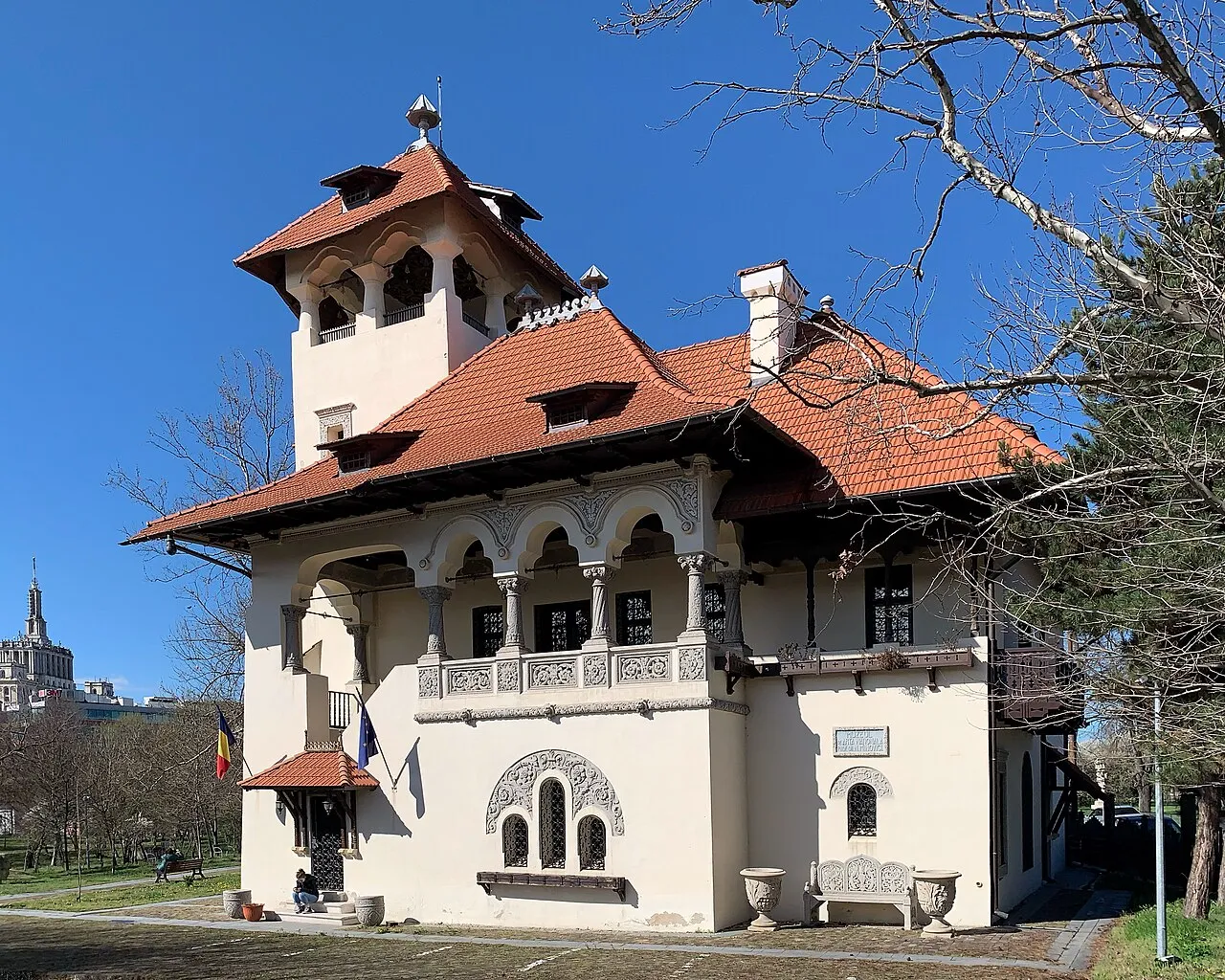 Vila Nicolae Minovici, cu turn și acoperiș roșu